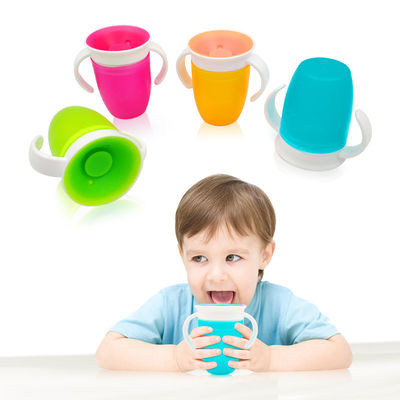 Dubbele handgreep Roze Silicone 360 graden gedraaide baby leert drinken kopje voor peuter